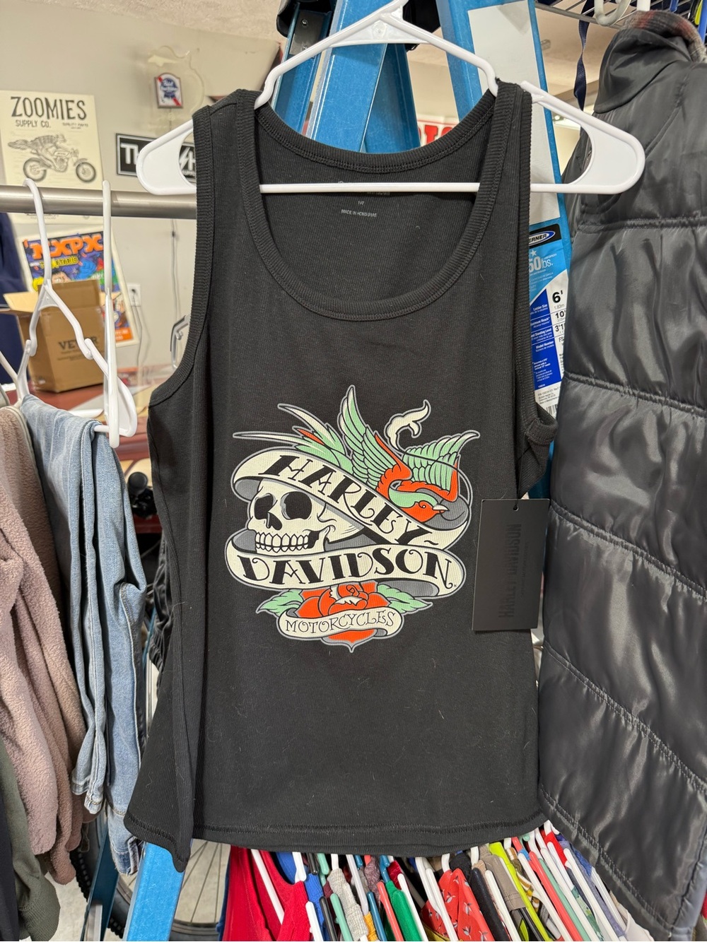 Harley-Davidson Black Tank Top with Orange and Pale Green Skull Graphic